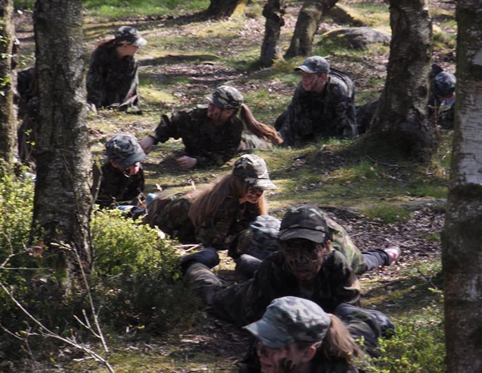 Camouflage Crew